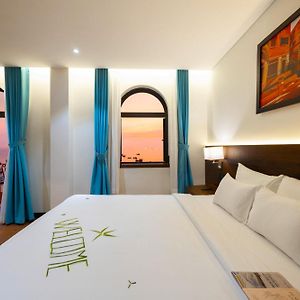 Queen Room Sea View